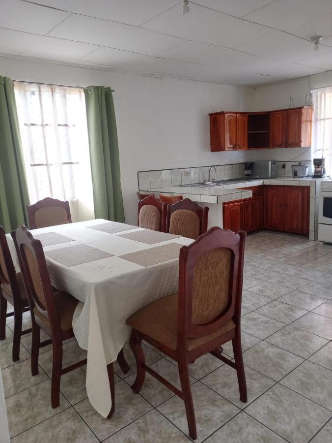 Apartamento Lopez Y Azofeifa Portete Εξωτερικό φωτογραφία