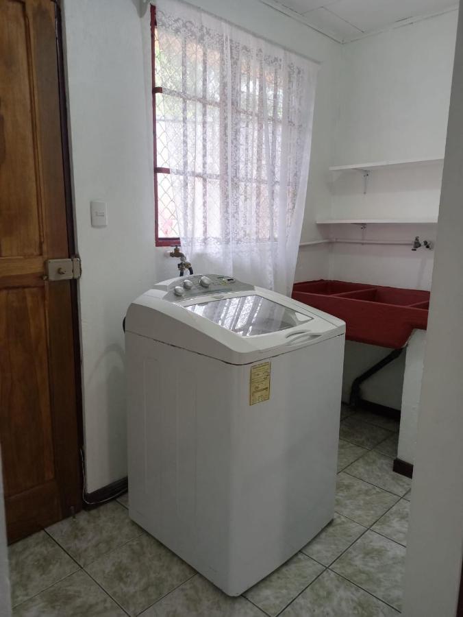 Apartamento Lopez Y Azofeifa Portete Εξωτερικό φωτογραφία